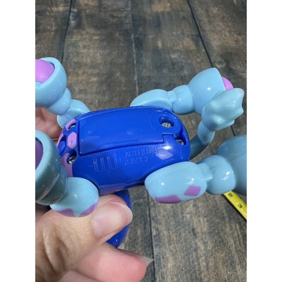 Zoomer Zups Interactive Giraffe With Lights & Sounds! Safari Pets Rafa! Blue! - Picture 10 of 13